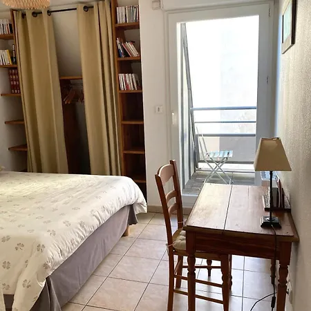 Grand Bleu T3 Sur Quai Plaisancier, Garage, Clim Apartment